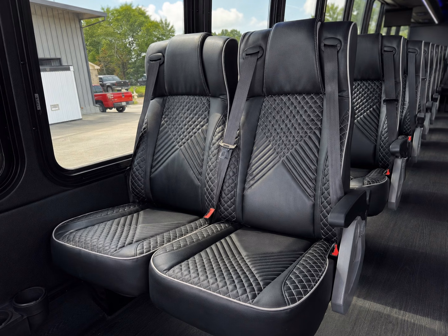 charter buses to state farm stadium for cardinals and big events