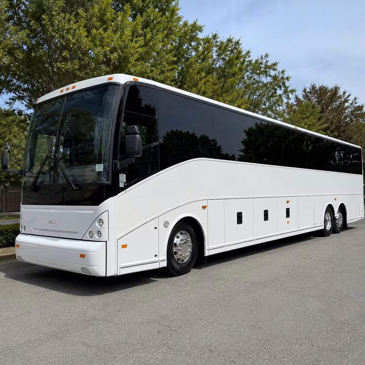 how the distance and duration of your trip affect charter bus rates in scottsdale